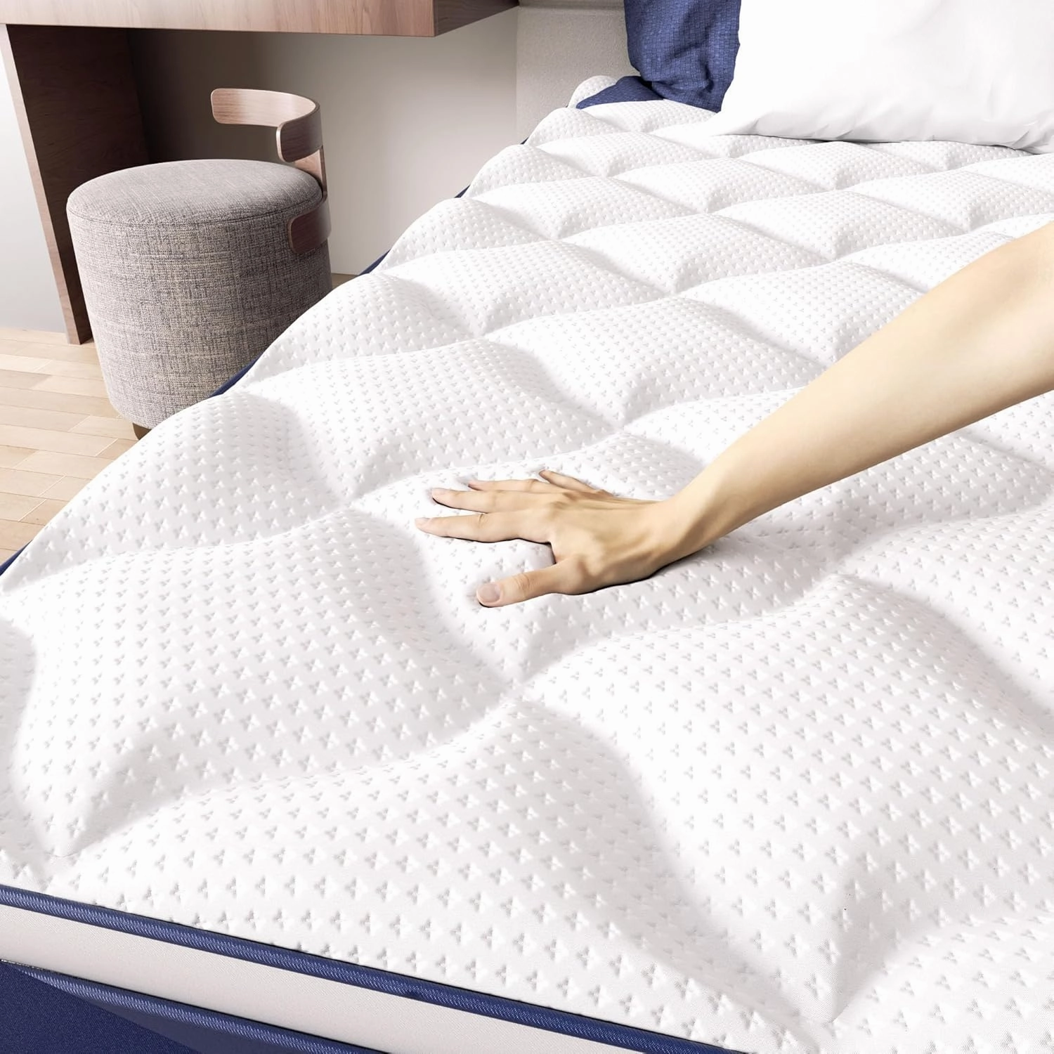 12 Inch Hybrid Queen Mattress in a Box - Gel Memory Foam & Pocket Springs for Back Pain Relief, Soft & Plush Fiberglass-Free Bed, 120-Night Trial, CertiPUR-US Certified, 60x80 Inches