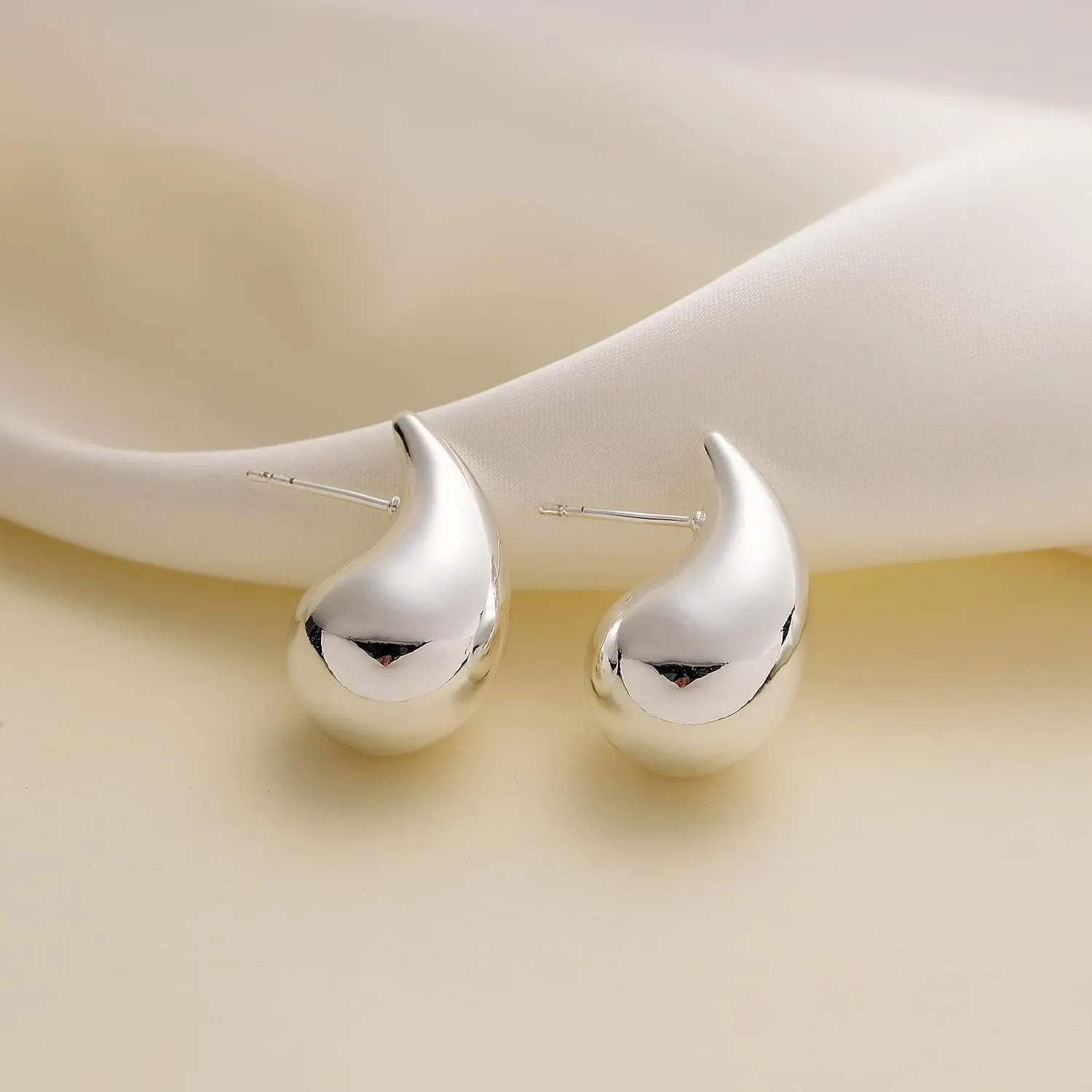 Apsvo Chunky Gold Hoop Earrings for Women, Dupes Earrings Lightweight Waterdrop Hollow Open Hoops, Hypoallergenic Gold Plated Earrings Fashion Jewelry