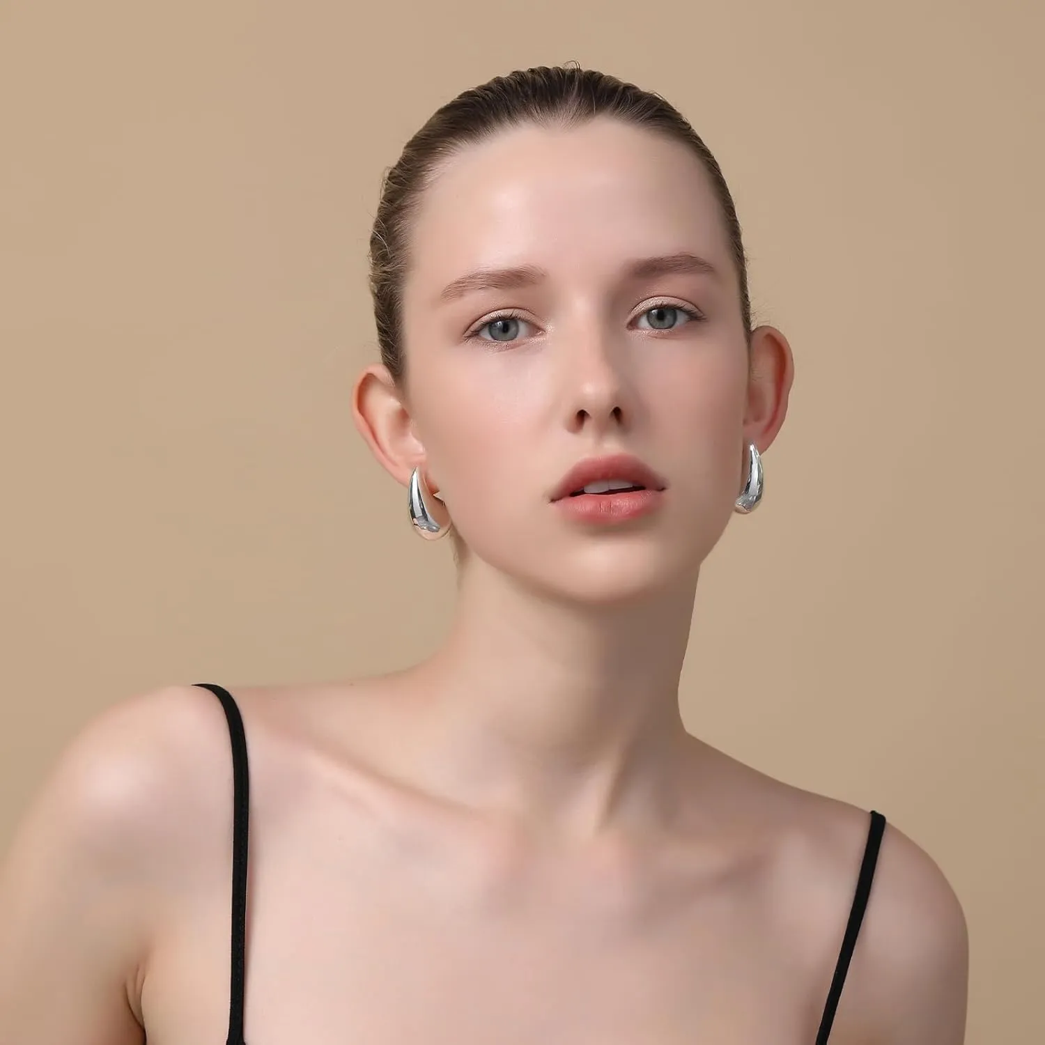 Apsvo Chunky Gold Hoop Earrings for Women, Dupes Earrings Lightweight Waterdrop Hollow Open Hoops, Hypoallergenic Gold Plated Earrings Fashion Jewelry