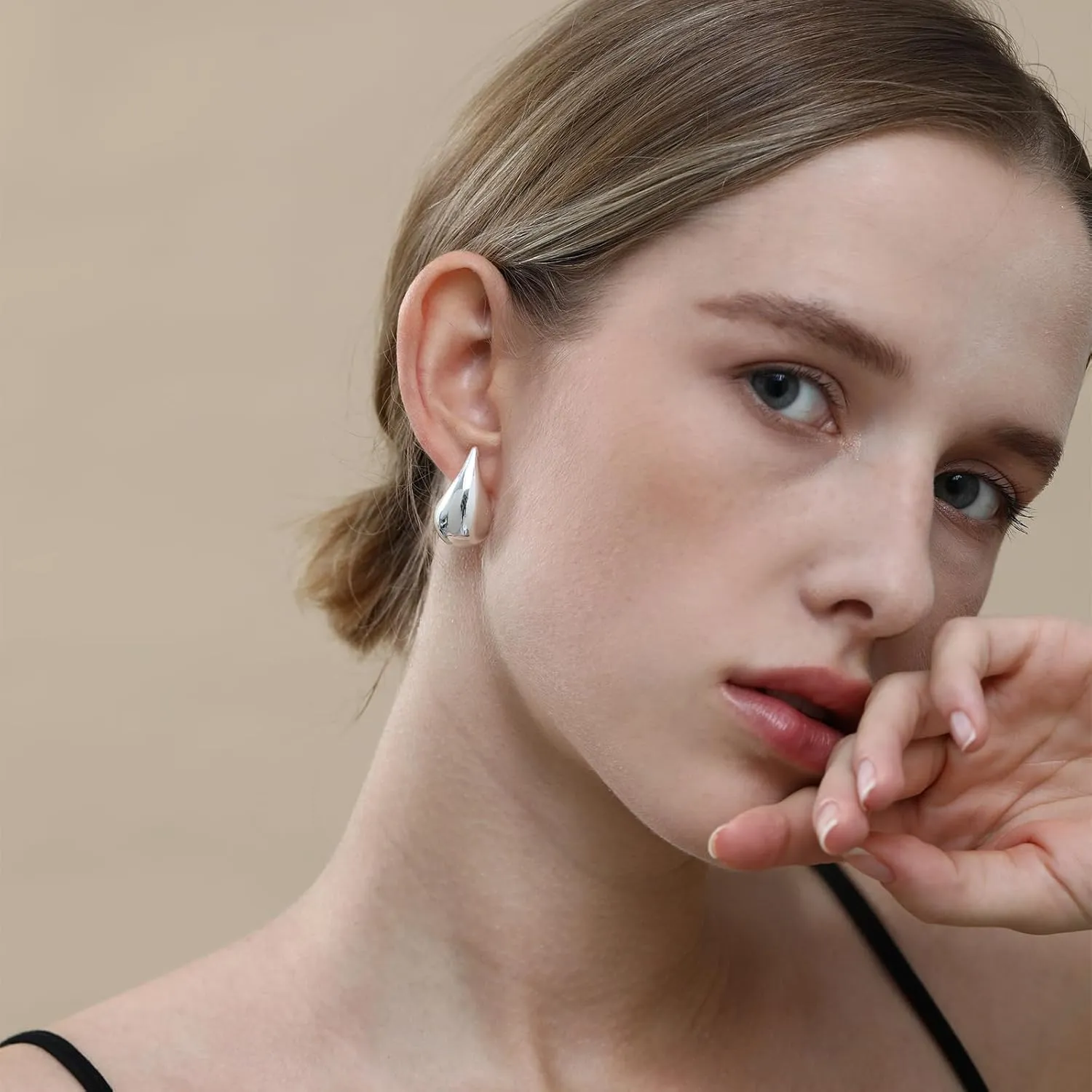 Apsvo Chunky Gold Hoop Earrings for Women, Dupes Earrings Lightweight Waterdrop Hollow Open Hoops, Hypoallergenic Gold Plated Earrings Fashion Jewelry