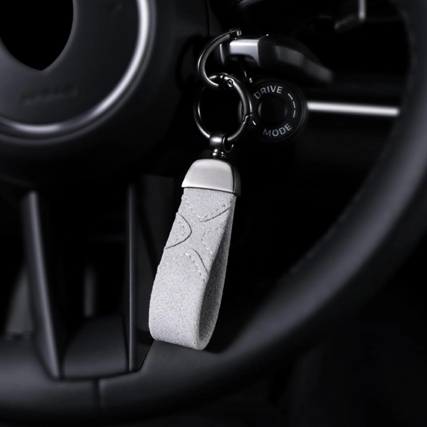 BETTERHUMZ Leather Suede Car Keychain,Key Chain Clip for Alcantara, Anti-Lost D-Ring for Men and Women Car Accessories