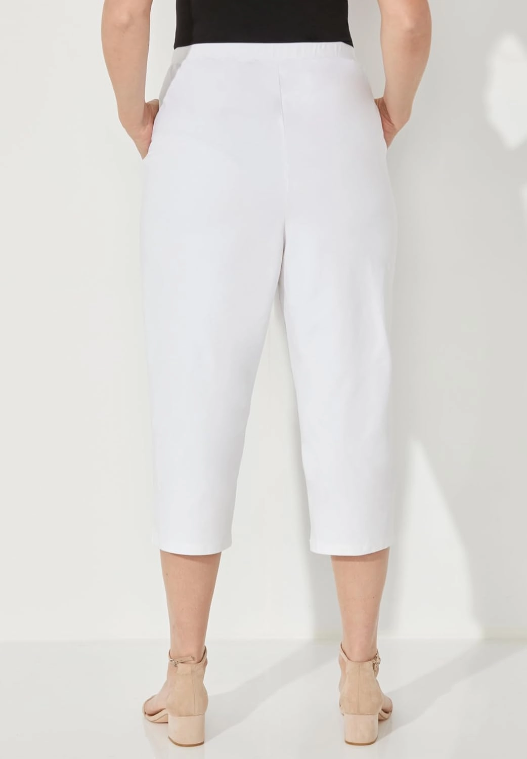 Catherines Women's Plus Size Tall Suprema Capri (with Pockets)