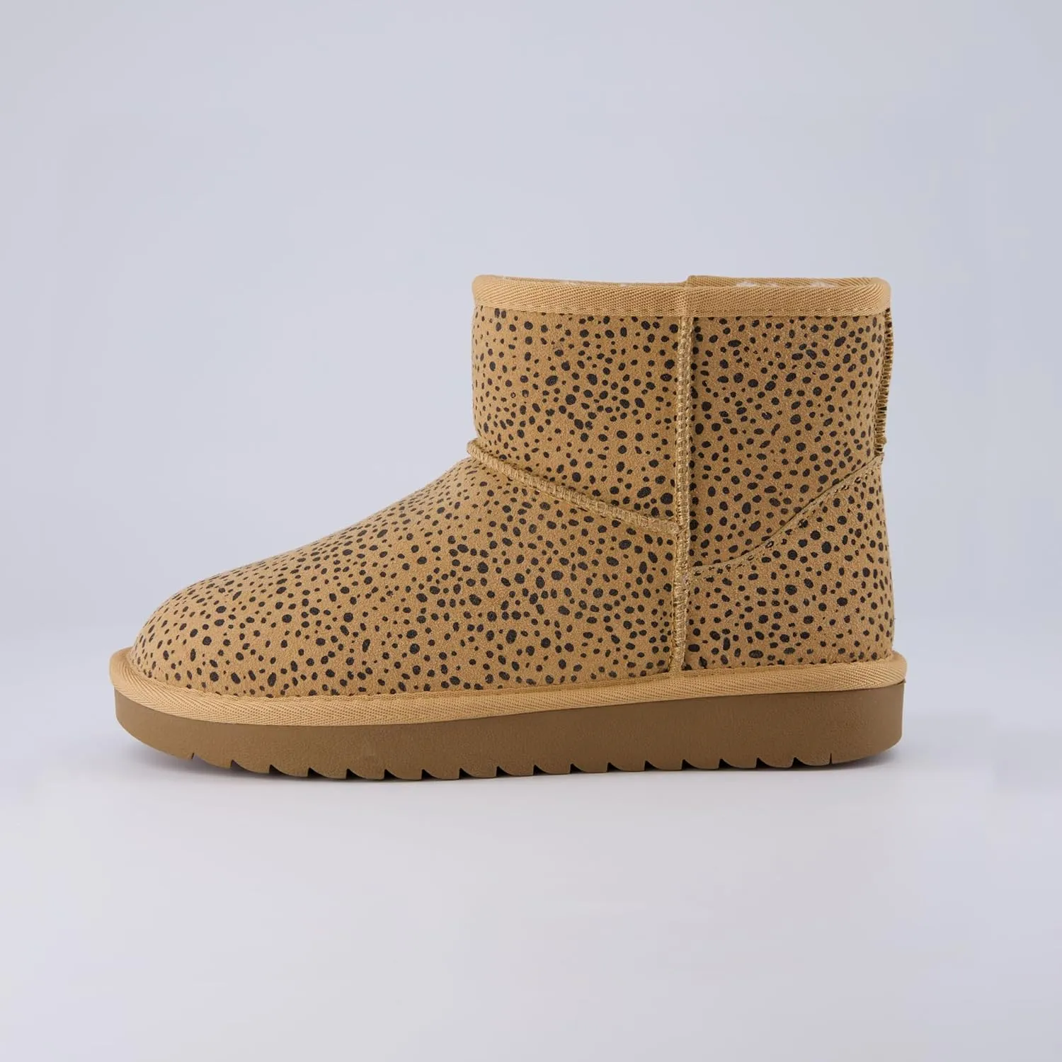 CUSHIONAIRE Women's Hipster pull on boot  Memory Foam