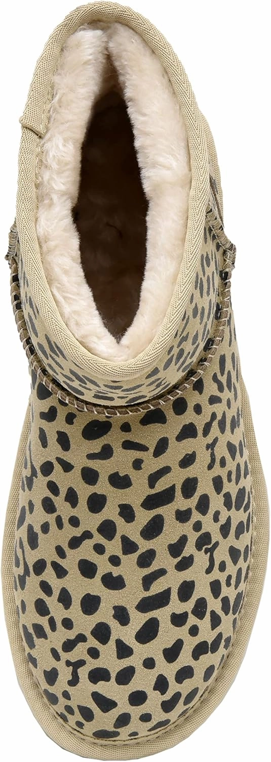 CUSHIONAIRE Women's Hipster pull on boot  Memory Foam