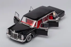 FloZ for KengFai for Mercedes for Benz for S600 for Pullman Classic Car Pearlescent Black 1:18 Truck Pre-Built Model