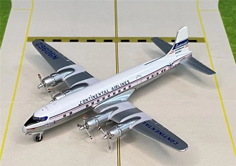 for AeroClassics for Continental Airlines for Douglas DC-6 N90962 1:400 Aircraft Pre-Built Model