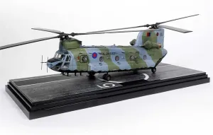 for FOV for Boeing Chinook HC-1 Helicopter 1:72 Helicopter Pre-Built Model