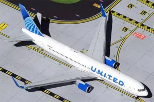 for GeminiJets for United Airlines for Boeing 767-300ER N676UA 1:400 Aircraft Pre-Built Model