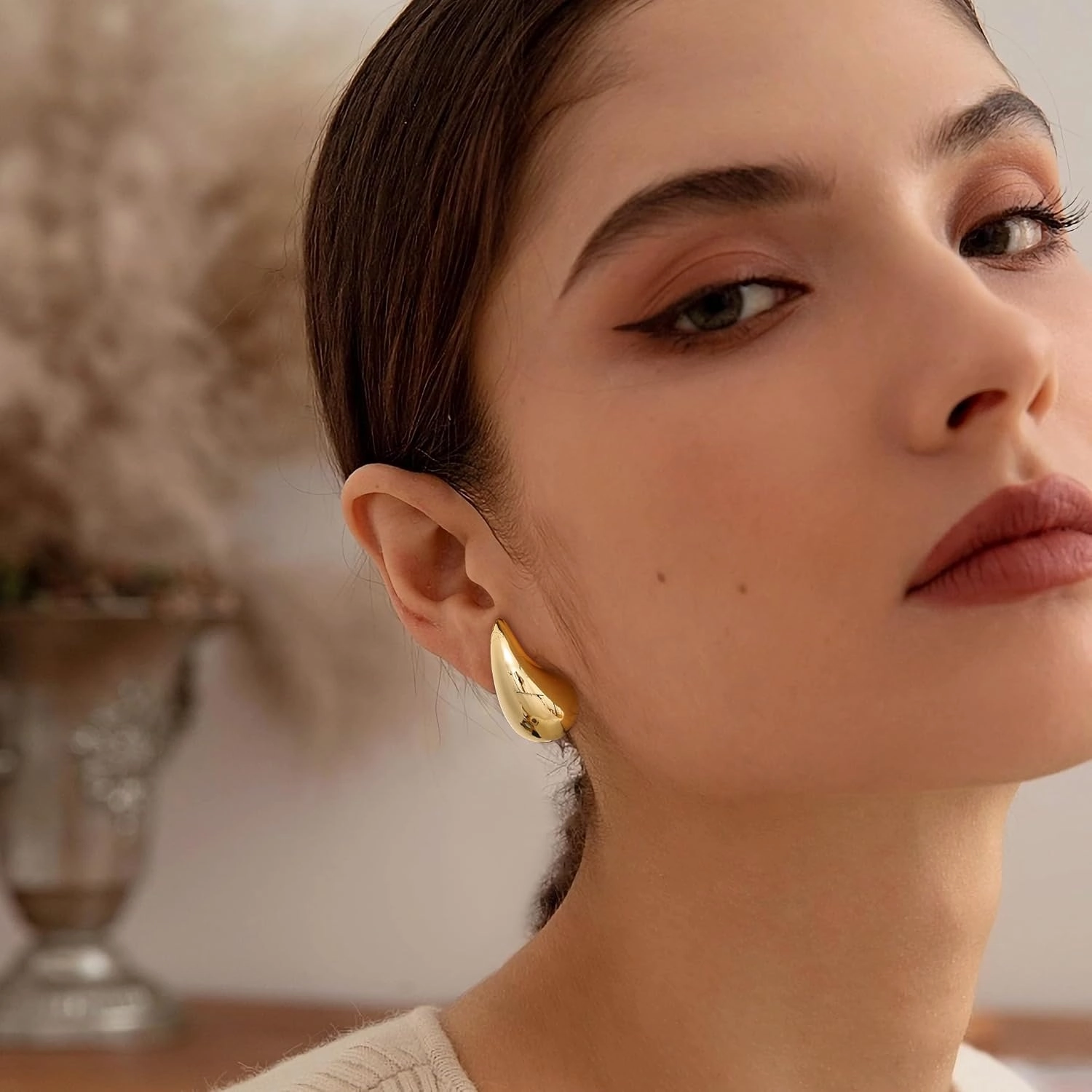 Gacimy Gold Teardrop Earrings Dupes for Women, Chunky Gold Earrings for Women with 925 Sterling Silver Post, 14K Gold Tear Drop Earrings for Women