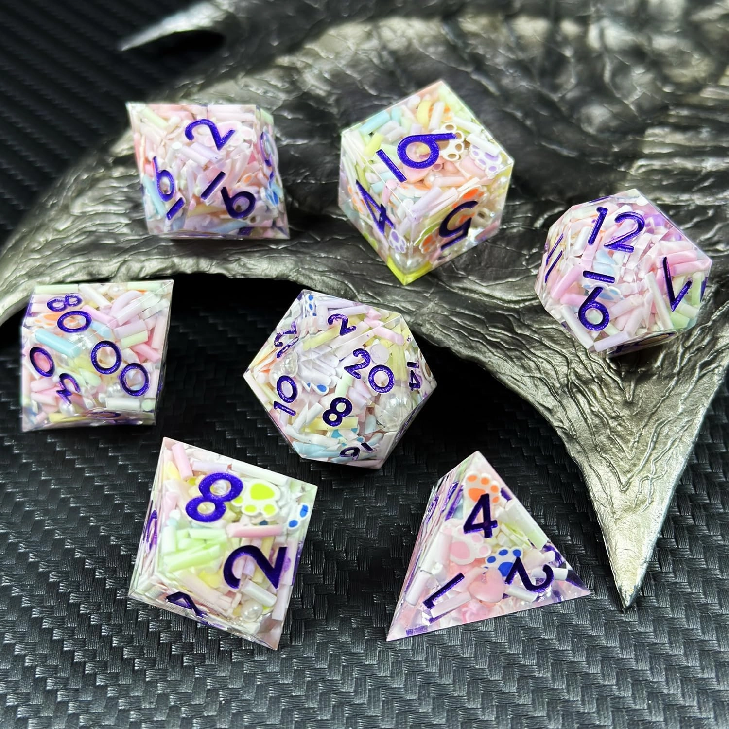 HAOMEJA D&D Colorful Round Bar Resin Dice Set DND 7 PCS Sharp Edges Dice with Gift Dragon Eye Bag Apply to Dungeons and Dragons Role Playing Game Gift (Round Bar)