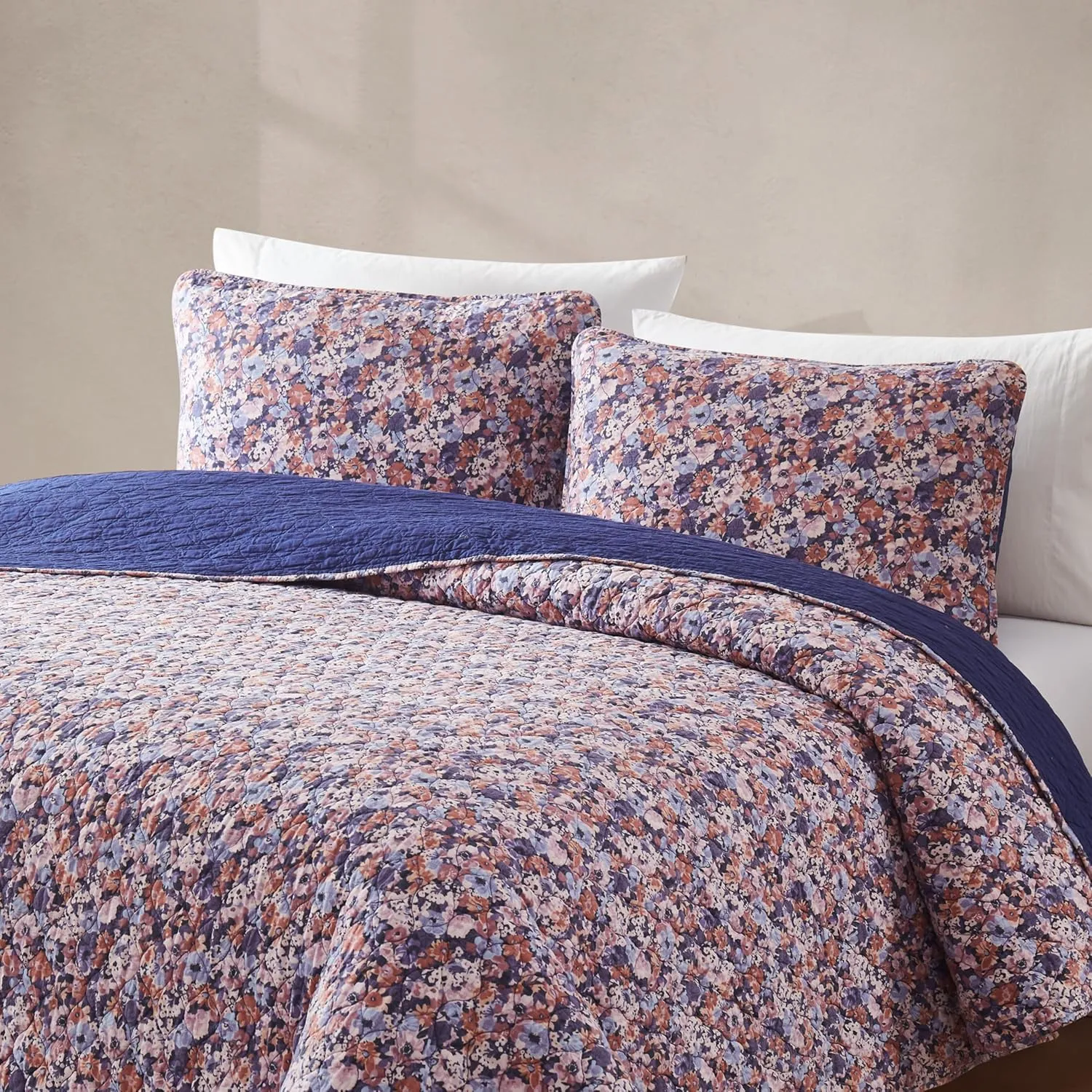 Lush Decor Alicia Camo Floral Cotton Quilt 3 Piece Set King/Cal King Purple - Floral Bedding Set - Flower Quilt - Botanical Print - Modern Decor
