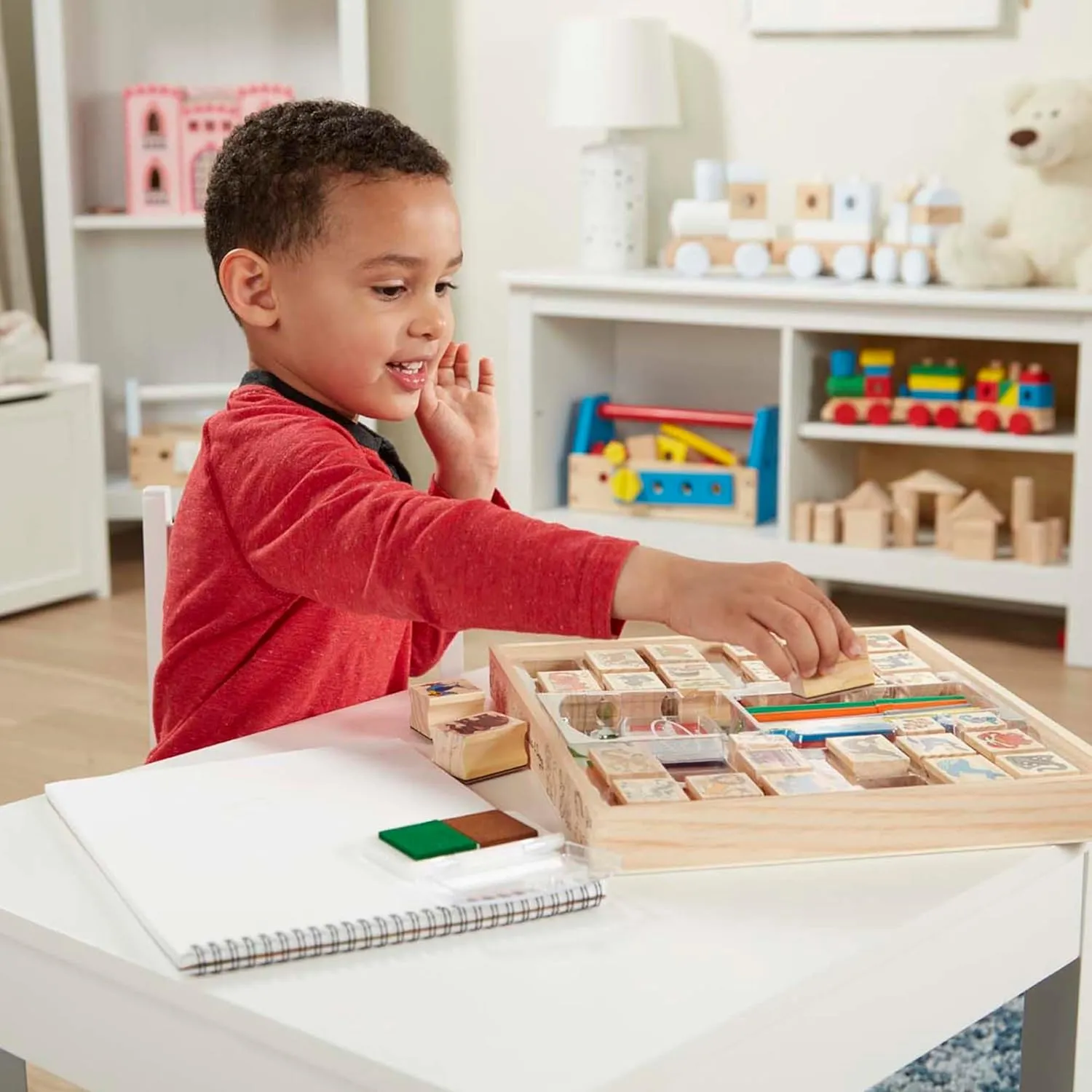 Melissa & Doug Deluxe Wooden Stamp Set: Animals - 30 Stamps, 6 Markers, 2 Stamp Pads Kids Art Projects, Wooden Stamps With Washable Ink, For Kids Ages 4 