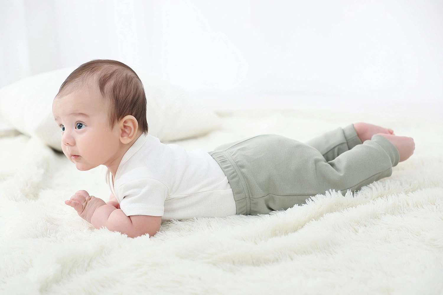 O2 BABY Organic Cotton Unisex Baby Jogger Pants, 3-Pack Pull-on Bottoms, Newborn Leggings