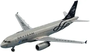 PandaModel China Southern Airline SkyTeam Airbus A320 B-1697 1/400 DIECAST Aircraft Pre-Built Model