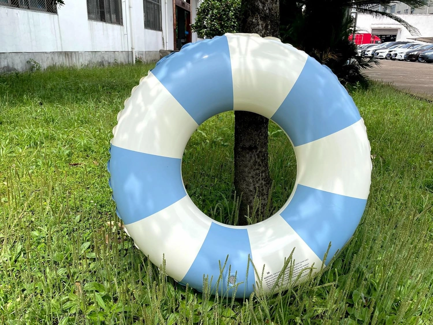 Retro Inflatable Swim Ring, Striped Pool Float for Adults, Durable Leak-Proof PVC Tube for Beach, Lake, and Pool Party – Easy to Inflate & Travel-Friendly