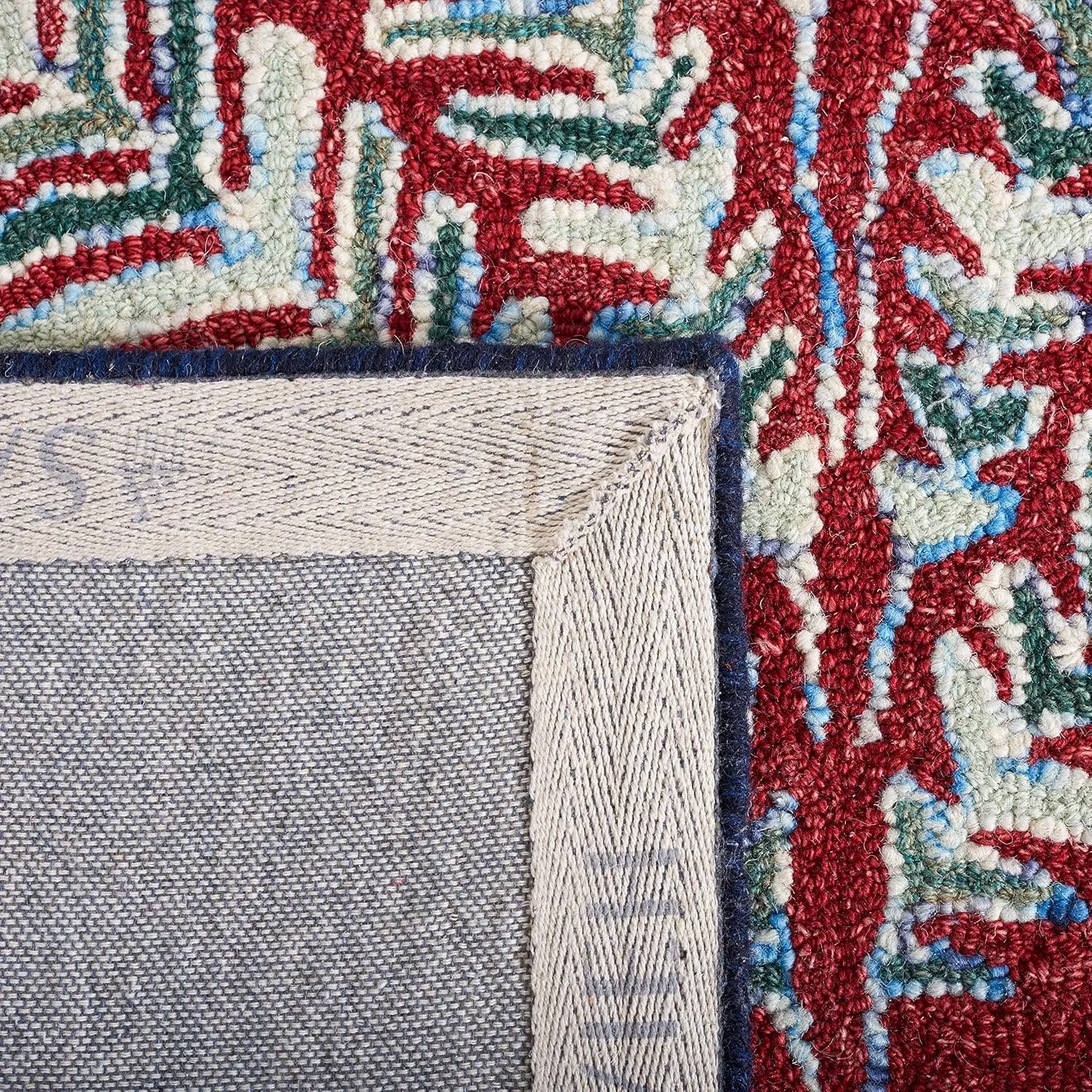 SAFAVIEH Capri Collection Area Rug - 5' x 8', Red & Green, Handmade Wool, Ideal for High Traffic Areas in Living Room, Bedroom (CPR208Q)
