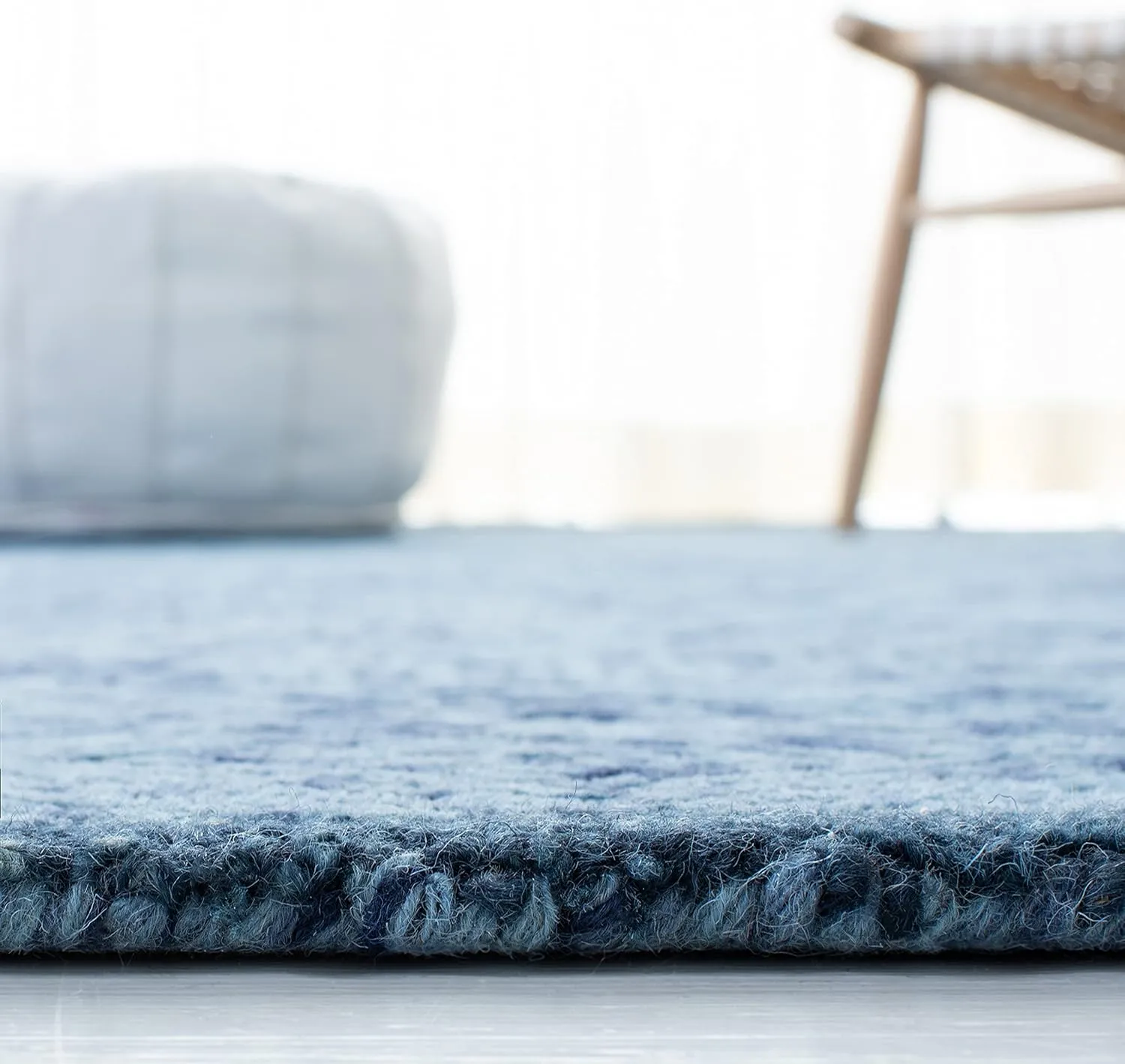 SAFAVIEH Ikat Collection Area Rug - 9' x 12', Dark Blue, Handmade Wool, Ideal for High Traffic Areas in Living Room, Bedroom (IKT506N)