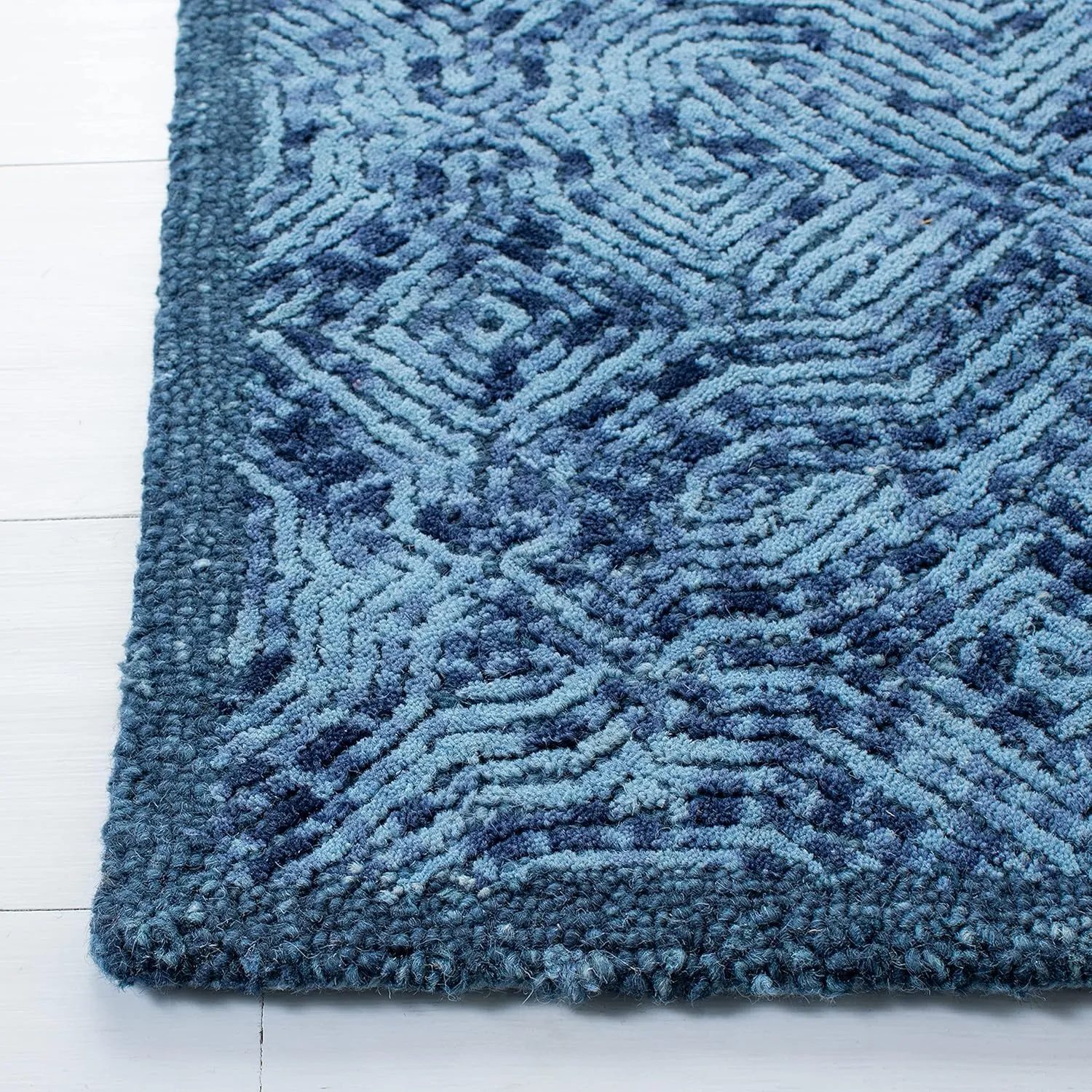 SAFAVIEH Ikat Collection Area Rug - 9' x 12', Dark Blue, Handmade Wool, Ideal for High Traffic Areas in Living Room, Bedroom (IKT506N)
