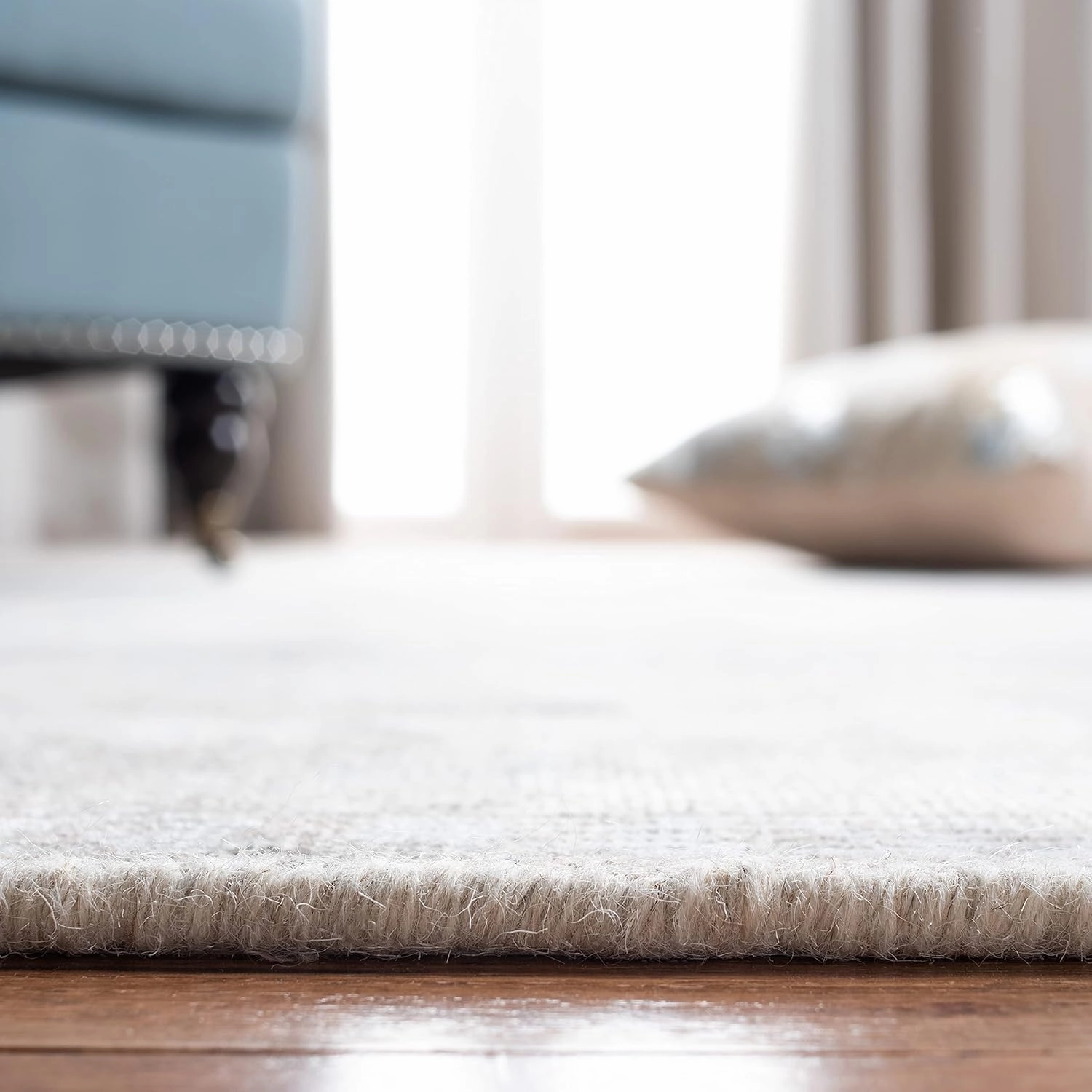 SAFAVIEH Restoration Vintage Collection Accent Rug - 3' x 5', Beige & Sand, Handmade Distressed Wool & Viscose, Ideal for High Traffic Areas in Entryway, Living Room, Bedroom (RVT703B)