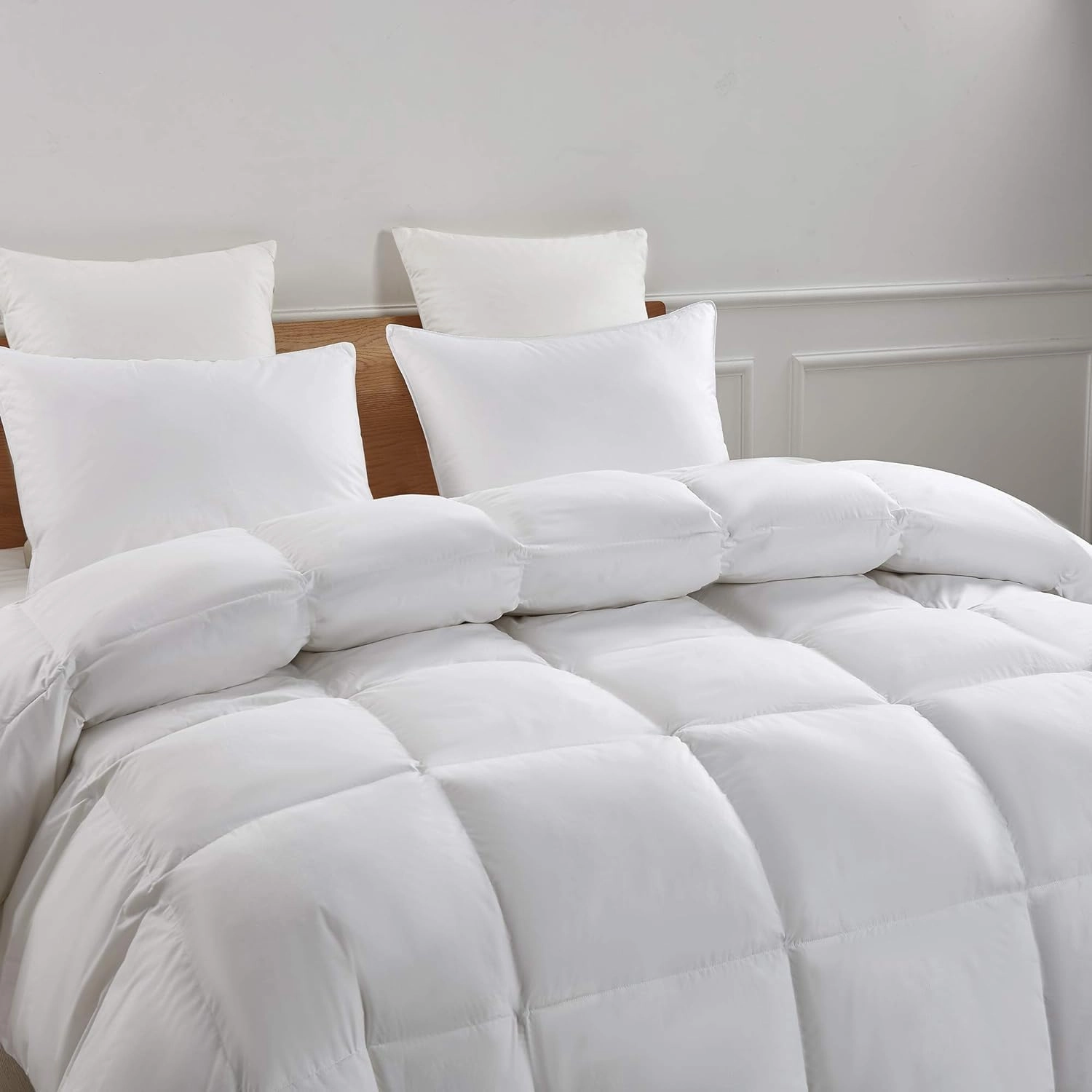 Serta Goose Feather Down Fiber Cotton Comforter King Size - 100% Cotton Duvet Insert - Hotel Luxury Hypoallergenic Bedding Comforter All Season Medium Warmth 106 x 90 Inch White