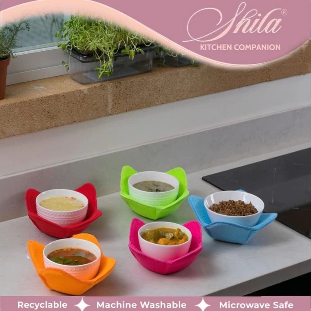 SHILA Bowl Snuggies - Colorful Set of Microwave Safe Bowl Holders to Keep Hands Cool and Meal Warm - Polyester & Sponge Heat Resistant Cozies for Soup, Rice and Pasta