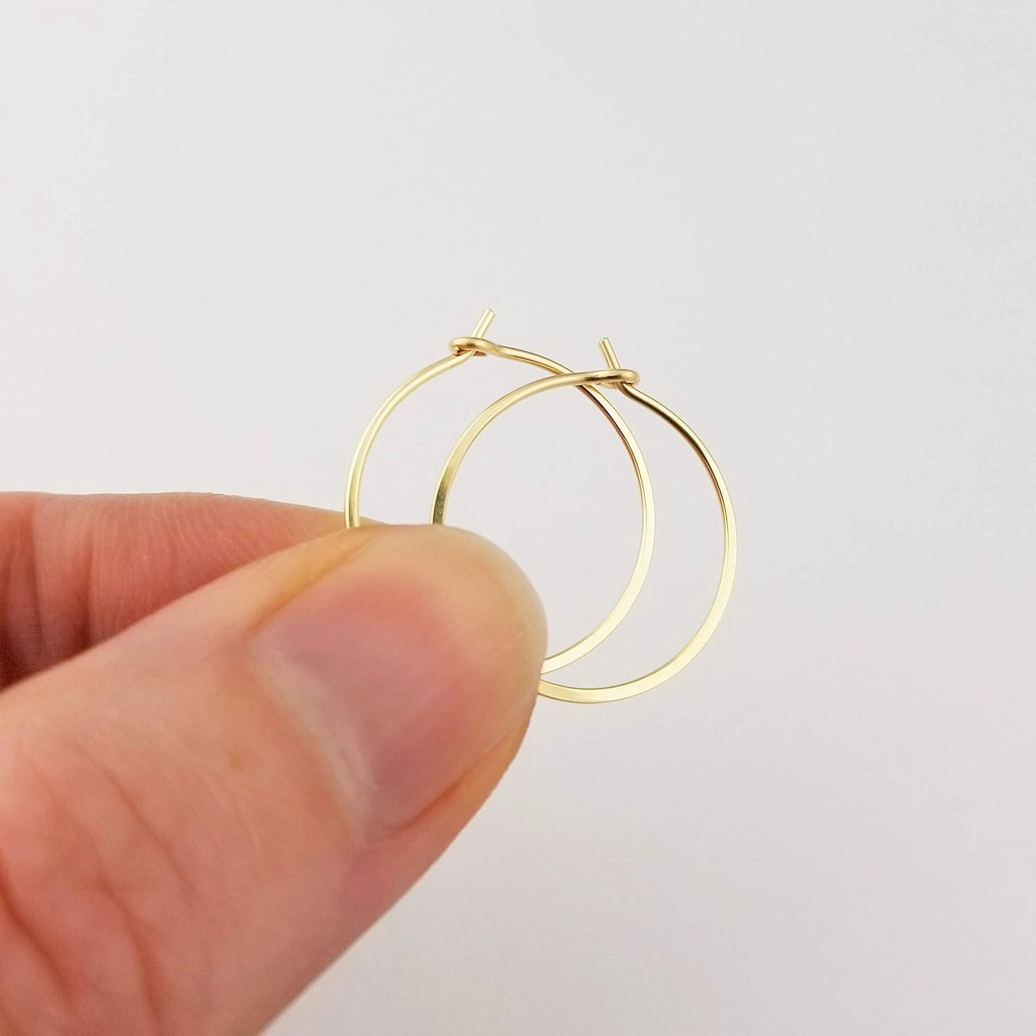 Thin Solid 14k Gold 3/4 Inch Hoop Earrings, Flat Hammered 20 gauge (.8mm wire)