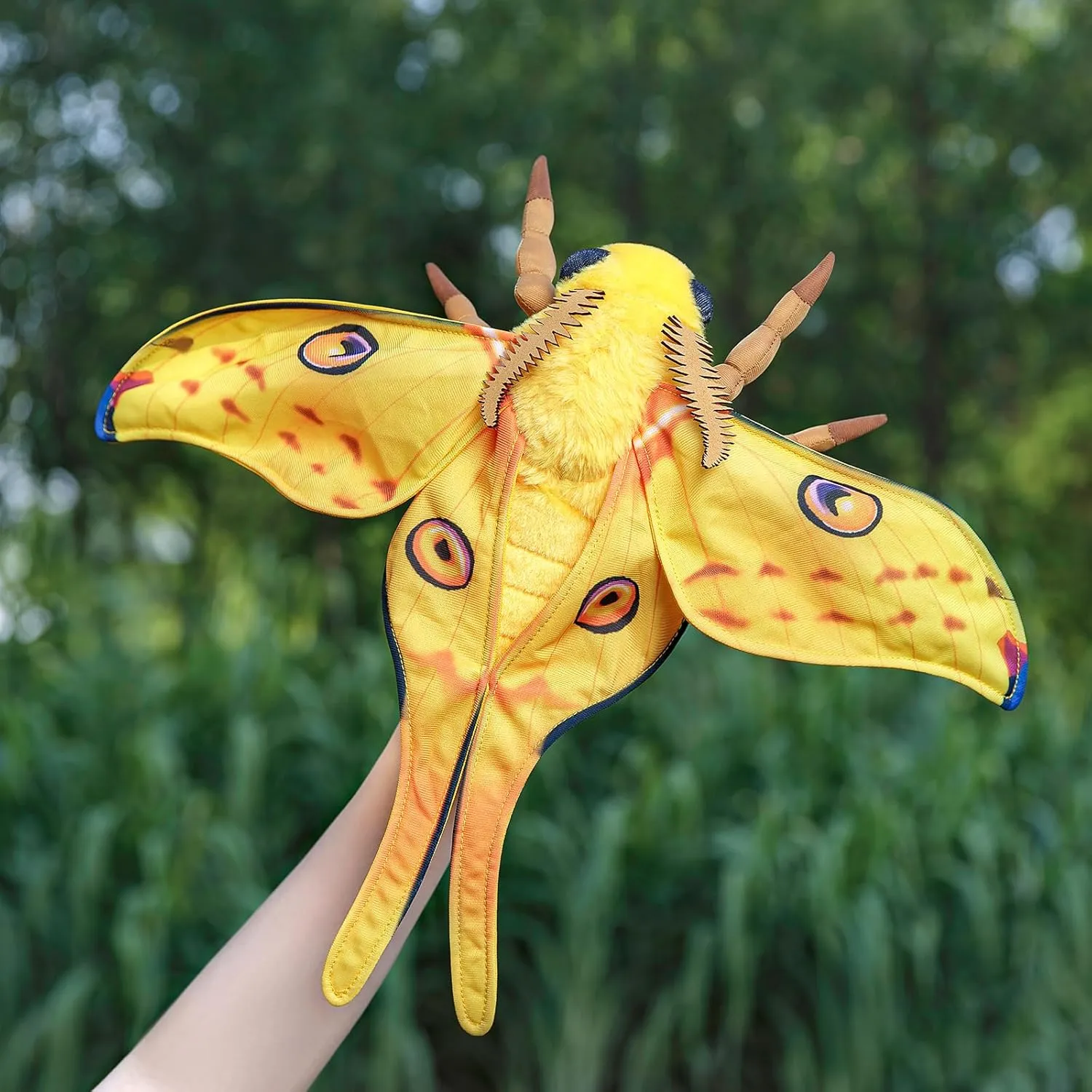 Tiny Heart Simulation Luna Moth Plush Toy 10.62inch Soft Realistic Luna Moth Stuffed Animal Plush Toy for Kids Insect Lovers Boys and Girls Gifts Home Decoration Yellow