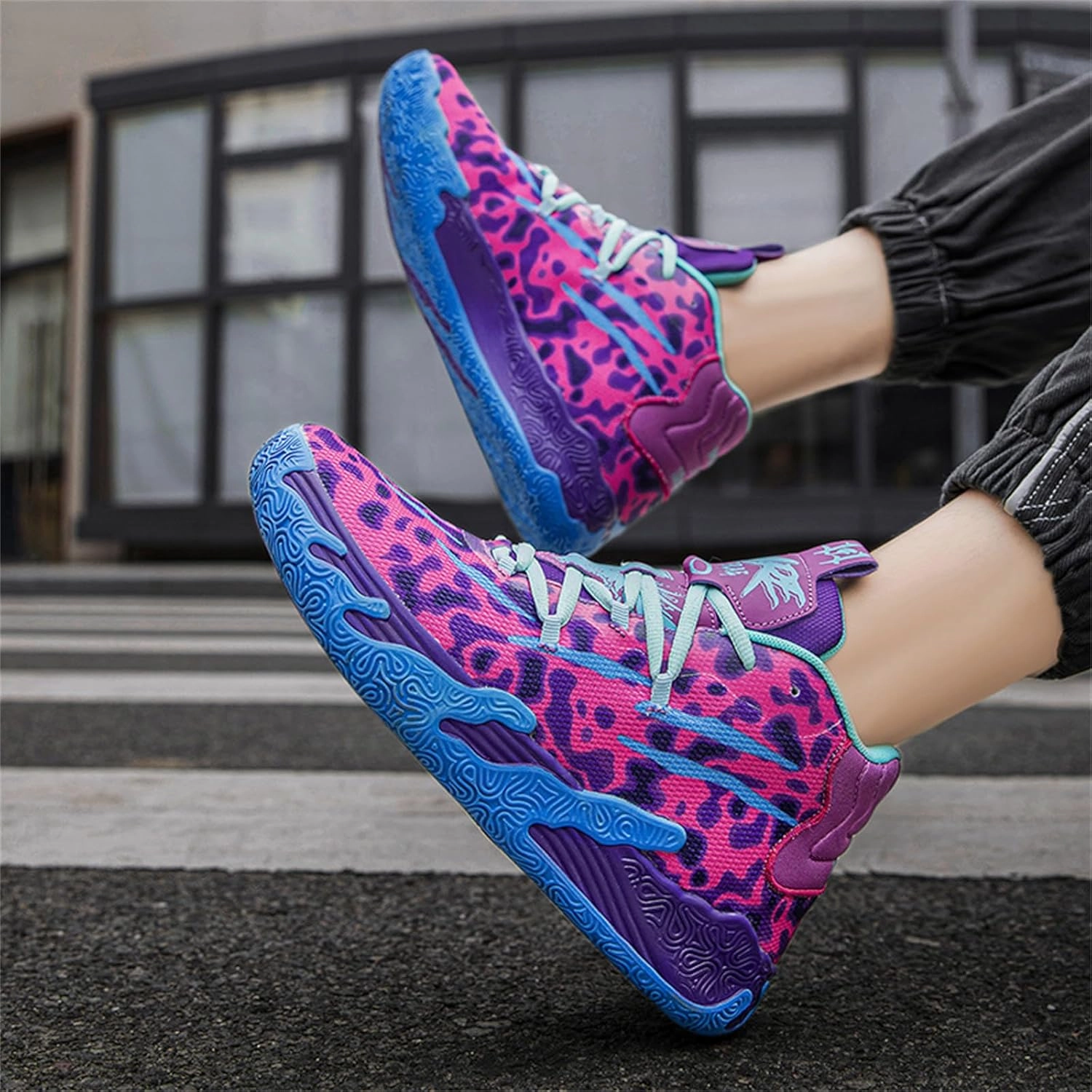 Womens Lightweight Lace Up High Top Fashion Basketball Shoes Soft Non-Slip Running Tennis Volleyball Sneakers Classic Sports Shoes