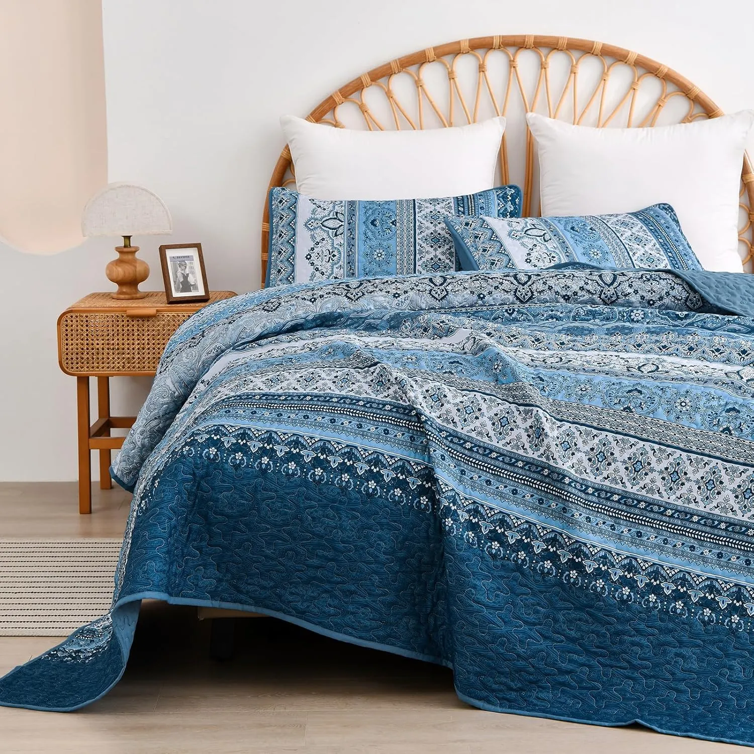 WONGS BEDDING Blue Quilt Set Queen Size, Bohemian Stripe 3 Pieces Quilts Bedspread Set Boho Lightweight Microfiber All Season Bedding Coverlet Set for Queen Bed (96"x90")