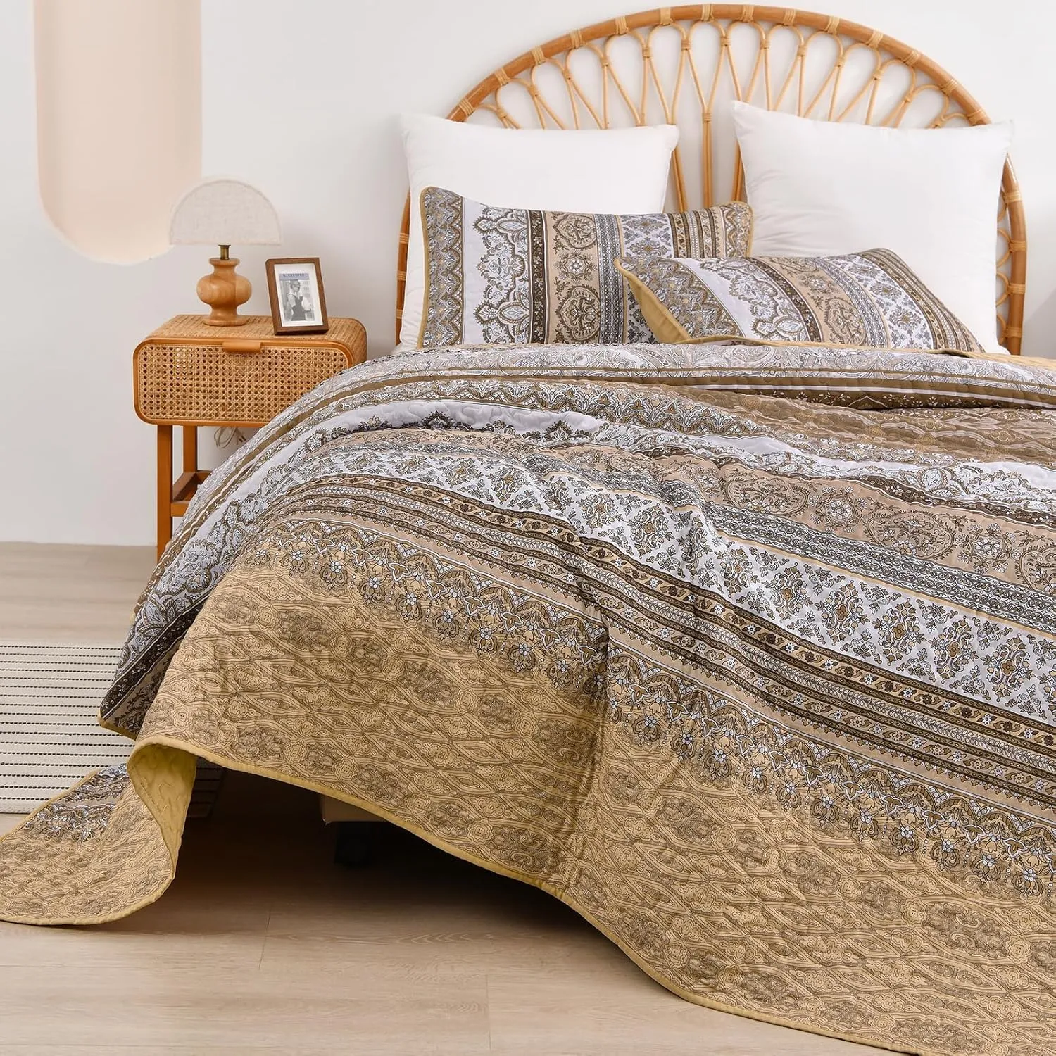 WONGS BEDDING Brown Quilt Set King Size, Bohemian Stripe 3 Pieces Quilts Bedspread Set Boho Lightweight Microfiber All Season Bedding Coverlet Set for Queen Bed (104"x90")